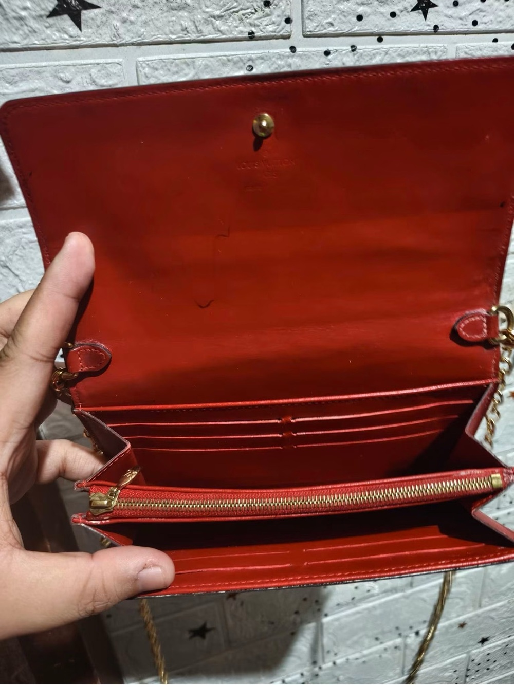 Louis Vuitton WOC - Picture 4 of 9